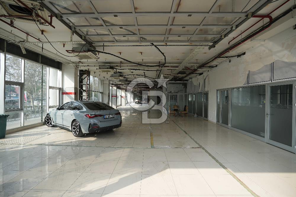 Millet Caddesi Üzerinde 500 m² Kiralık Cadde Mağaza