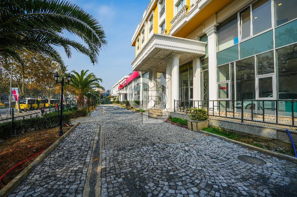 Millet Caddesi Üzerinde 500 m² Kiralık Cadde Mağaza
