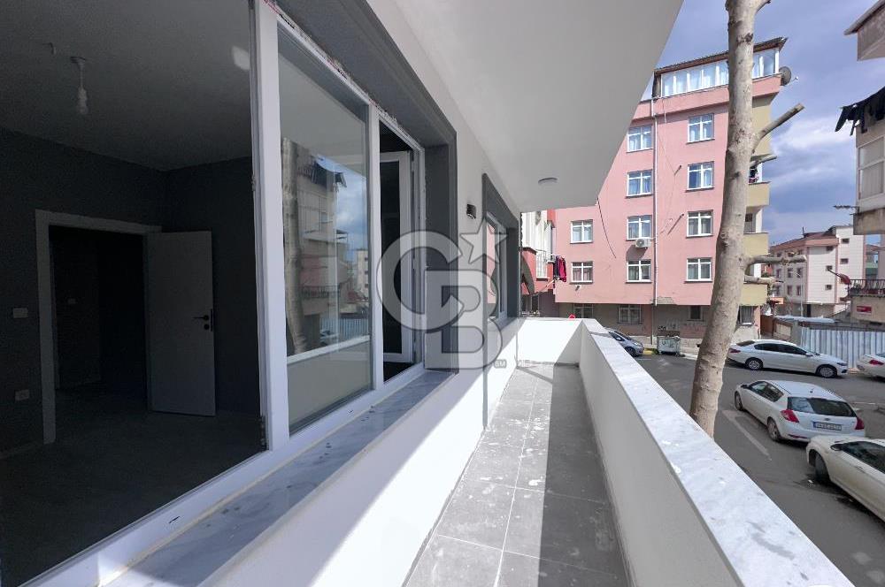 Pendik Kaynarcada E-5 ve Metroya Yakın Yenilenmiş Fırsat