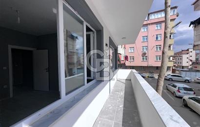 Pendik Kaynarcada E-5 ve Metroya Yakın Yenilenmiş Fırsat