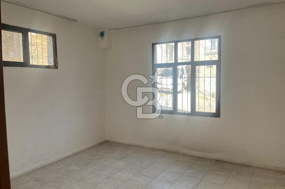 Çeşmede 3 daire 1 dükkan yatırımlık