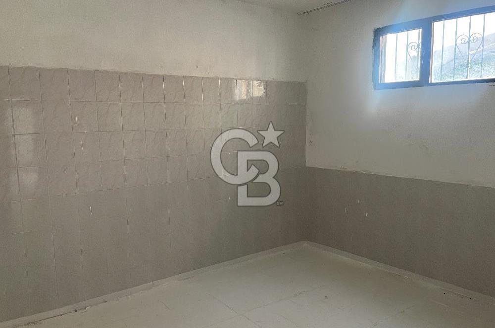 Çeşmede 3 daire 1 dükkan yatırımlık