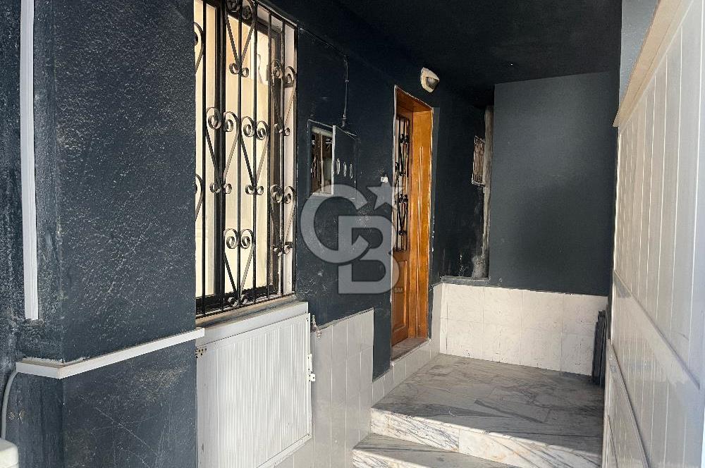 Çeşmede 3 daire 1 dükkan yatırımlık