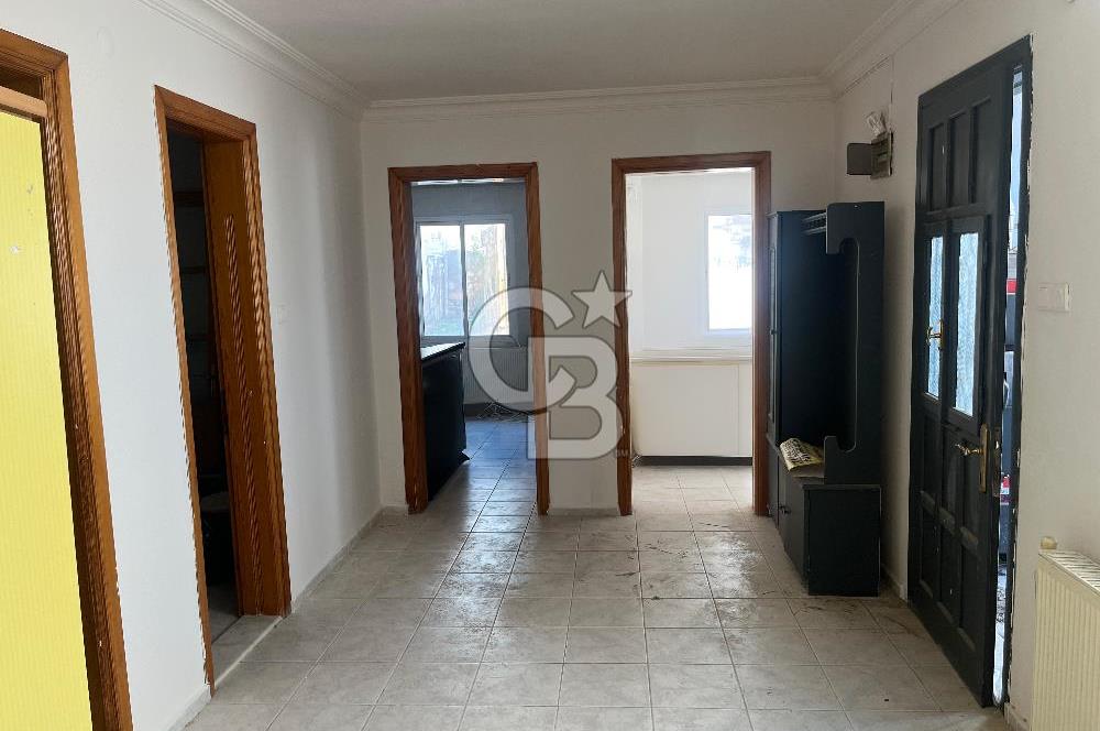 Çeşmede 3 daire 1 dükkan yatırımlık