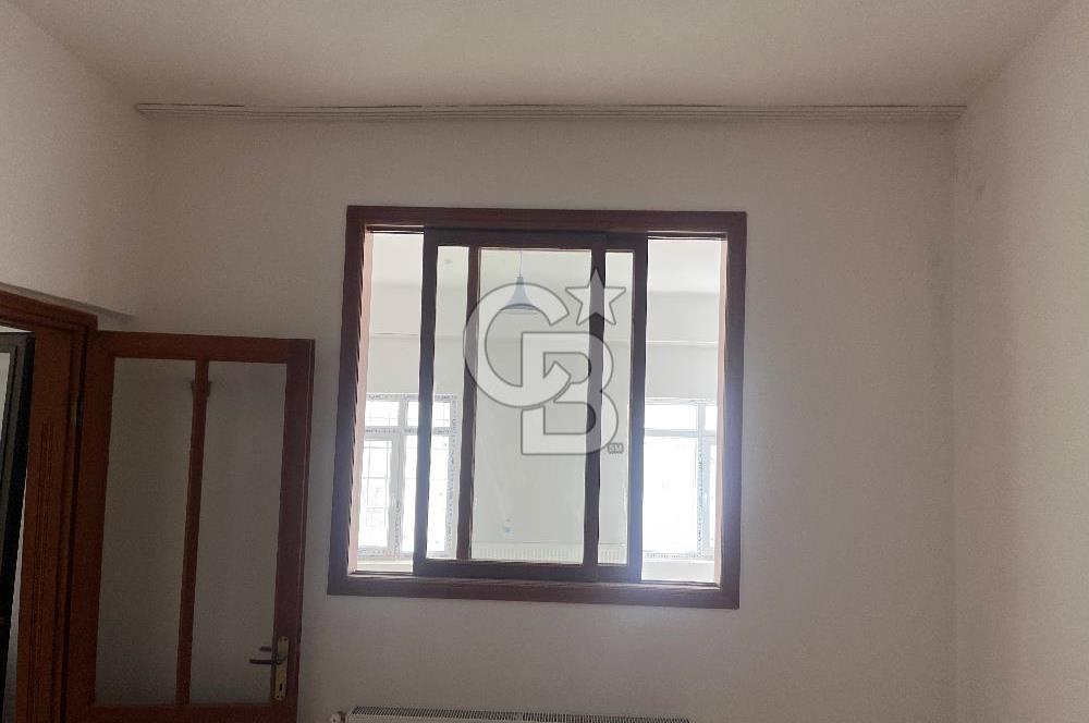 Çeşmede 3 daire 1 dükkan yatırımlık