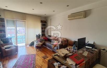 Sultanahmet Cankurtaranda Satılık Müstakil Bina Deniz Manzaralı