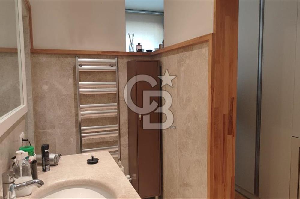 Sultanahmet Cankurtaranda Satılık Müstakil Bina Deniz Manzaralı