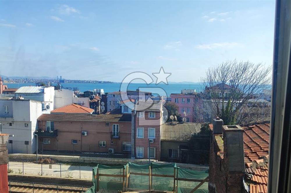 Sultanahmet Cankurtaranda Satılık Müstakil Bina Deniz Manzaralı