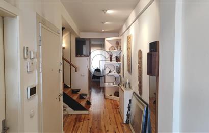 Sultanahmet Cankurtaranda Satılık Müstakil Bina Deniz Manzaralı