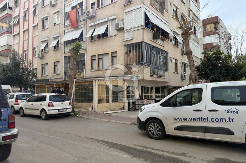 YILDIZ’DA DEFTARDARLIĞA 100 M. MESAFEDE SATILIK DÜKKAN 