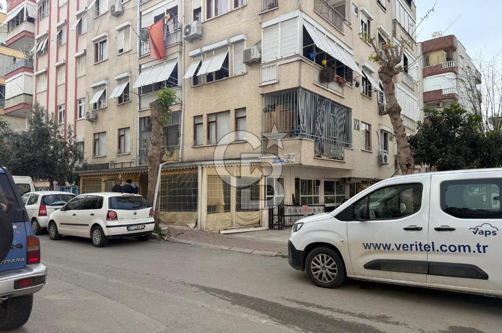 YILDIZ’DA DEFTARDARLIĞA 100 M. MESAFEDE SATILIK DÜKKAN 