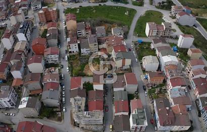 ARNAVUTKÖY BOĞAZKÖYDE RUHSATI ALINMIŞ SATILIK 122 M2 1.10 E ARSA