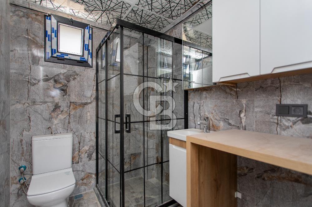 Foça Kazım Dirik Mah. Merkezi Konumda Satılık 1+1 Daire