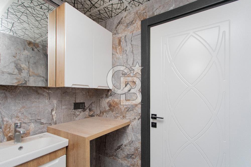 Foça Kazım Dirik Mah. Merkezi Konumda Satılık 1+1 Daire