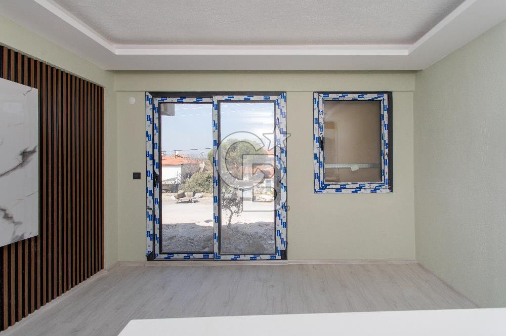 Foça Kazım Dirik Mah. Merkezi Konumda Satılık 1+1 Daire