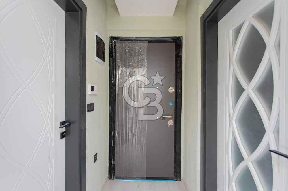 Foça Kazım Dirik Mah. Merkezi Konumda Satılık 1+1 Daire