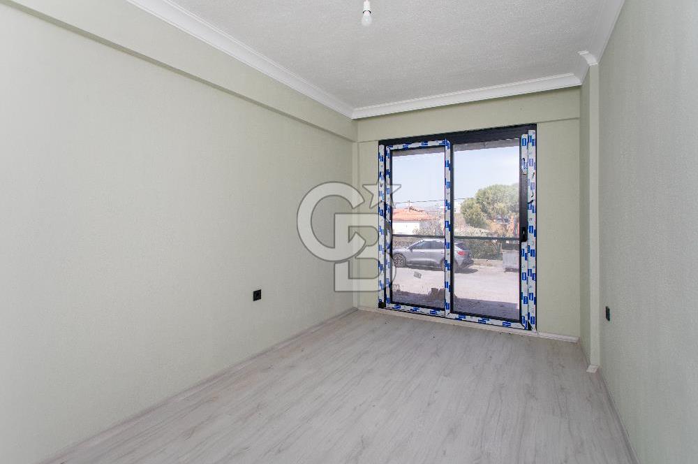 Foça Kazım Dirik Mah. Satılık Bahçe Katı 2+1 Daire