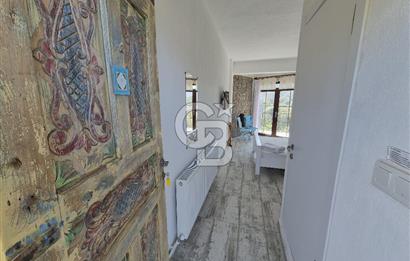 DİKİLİ'DE DENİZ MANZARALI 6 ODALI TAŞ BUTİK OTEL