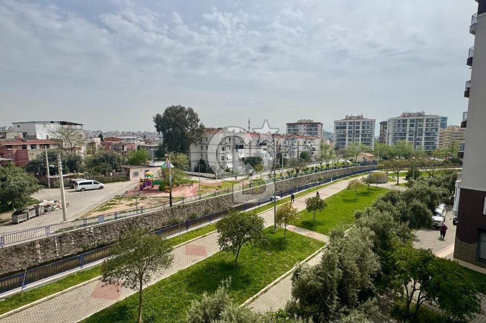 İzmir Bayraklı Şehir Hastanesi Yakını D.Gazlı Satılık 3+1 Saire