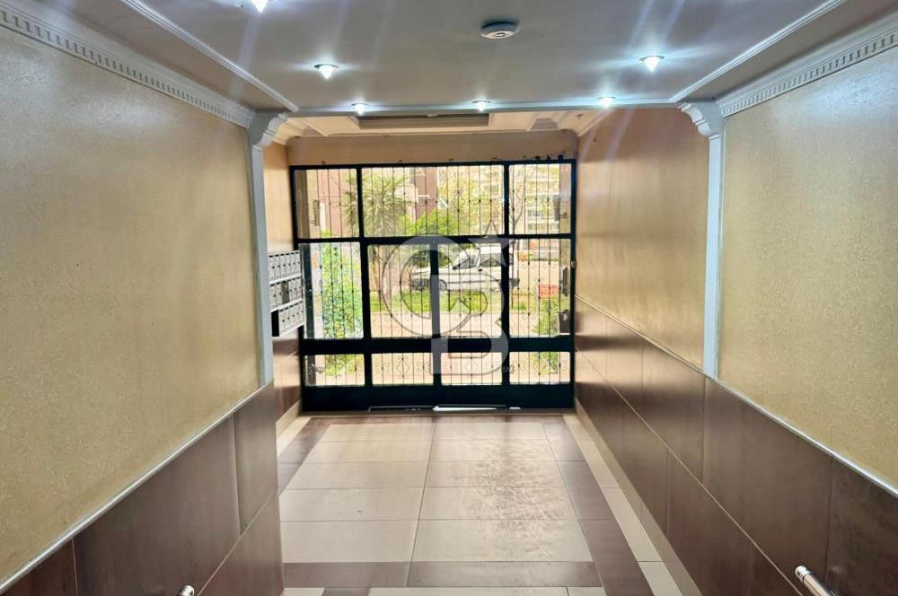 İzmir Bayraklı Şehir Hastanesi Yakını D.Gazlı Satılık 3+1 Saire