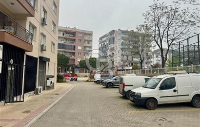 İzmir Bayraklı Şehir Hastanesi Yakını D.Gazlı Satılık 3+1 Saire