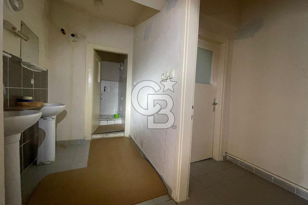 Eceabat Kordon’da Geniş Cepheli, Ferah Kiralık Dükkan!