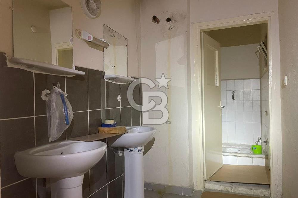 Eceabat Kordon’da Geniş Cepheli, Ferah Kiralık Dükkan!