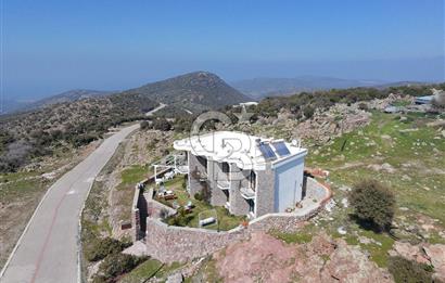 DİKİLİ'DE DENİZ MANZARALI 6 ODALI TAŞ BUTİK OTEL