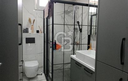 Cumhuriyet mahalllesinde 135m2 tadilatlı 2 balkonlu daire