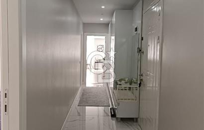 Cumhuriyet mahalllesinde 135m2 tadilatlı 2 balkonlu daire