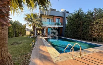 Beylikdüzü Mavera villa Satılık 7+2 Özel havuzlu villa