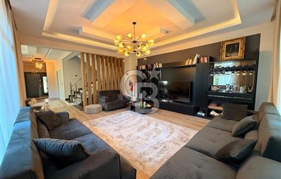 Beylikdüzü Mavera villa Satılık 7+2 Özel havuzlu villa