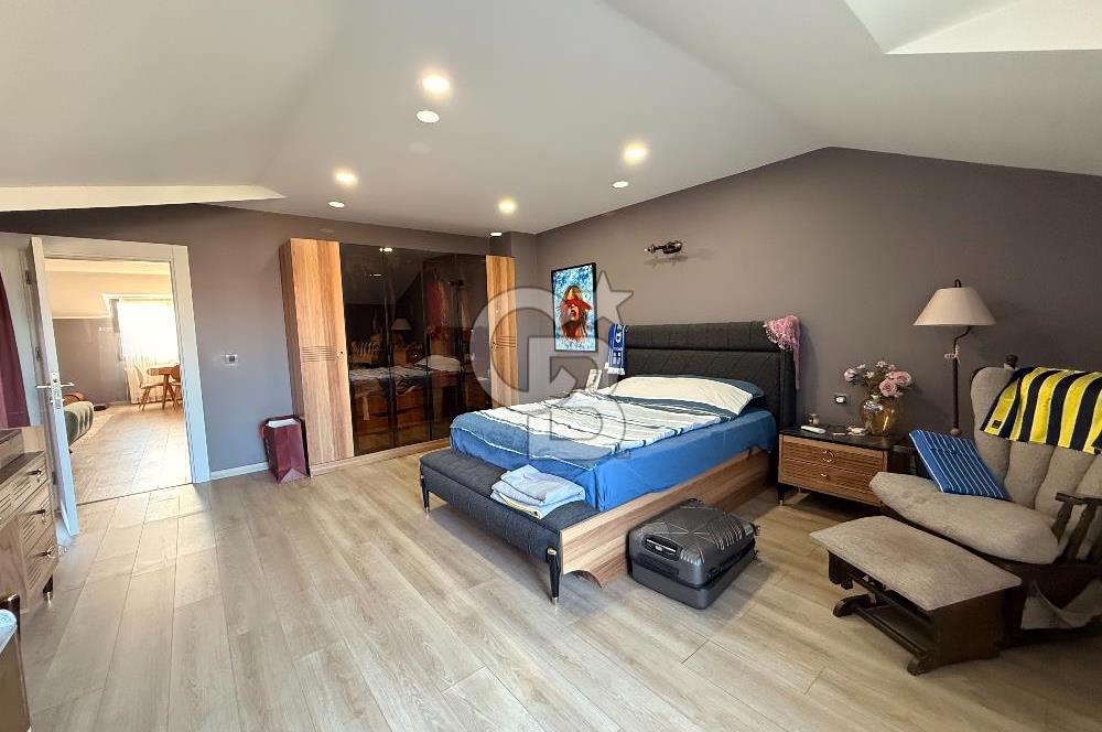 Beylikdüzü Mavera villa Satılık 7+2 Özel havuzlu villa