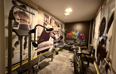 Beylikdüzü Mavera villa Satılık 7+2 Özel havuzlu villa