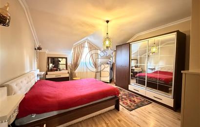 Florya Beyti Bölgesi'nde 165 m2 3+1 Satılık Çatı Katı