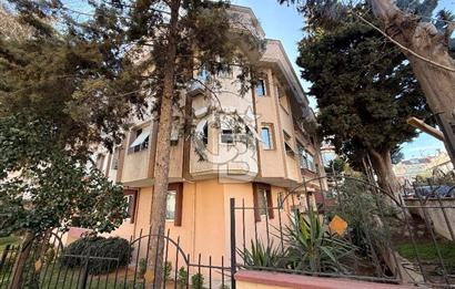 Florya Beyti Bölgesi'nde 165 m2 3+1 Satılık Çatı Katı