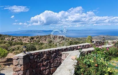 DİKİLİ'DE DENİZ MANZARALI 6 ODALI TAŞ BUTİK OTEL