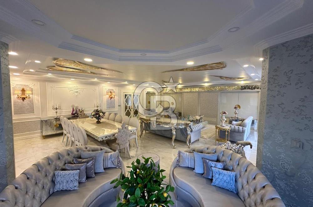 Florya Adakale'de 260m² Lüks Tasarımlı Masrafsız 4+1 Daire!
