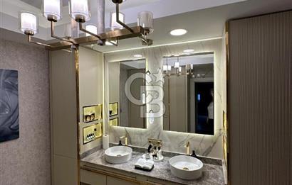 Florya Adakale'de 260m² Lüks Tasarımlı Masrafsız 4+1 Daire!