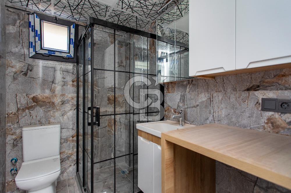 Foça Kazım Dirik Mah. Merkezi Konumda Satılık 2+1 Daire