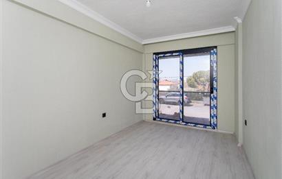 Foça Kazım Dirik Mah. Merkezi Konumda Satılık 2+1 Daire