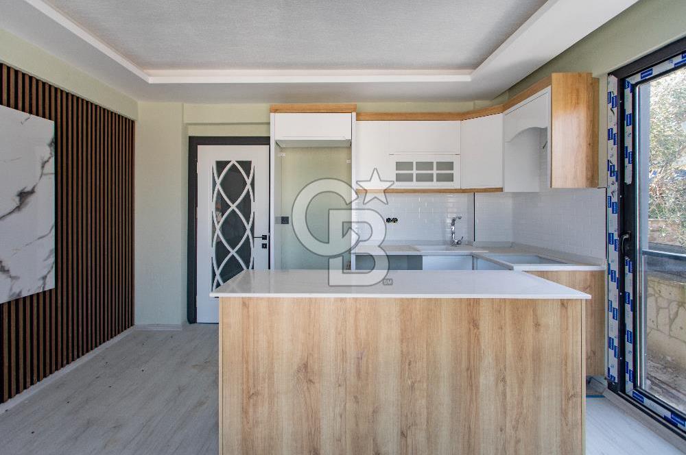 Foça Kazım Dirik Mah. Merkezi Konumda Satılık 2+1 Daire