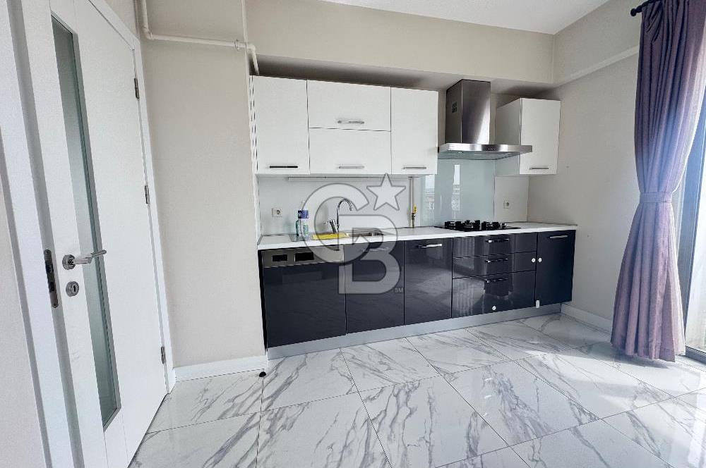 Sultanbeyli Mimar Sinan'da Satılık Lüks Çatı Dubleks