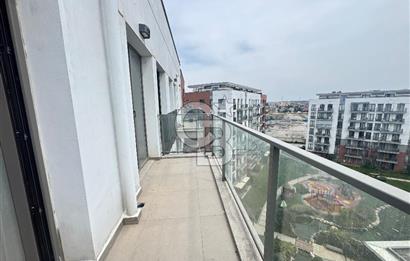 Sultanbeyli Mimar Sinan'da Satılık Lüks Çatı Dubleks