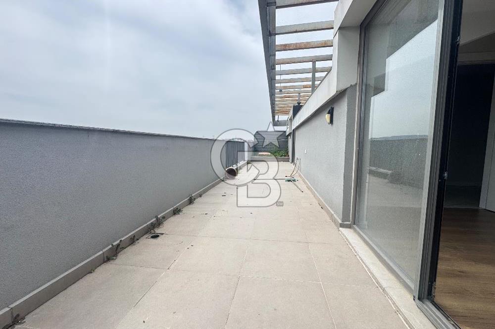 Sultanbeyli Mimar Sinan'da Satılık Lüks Çatı Dubleks