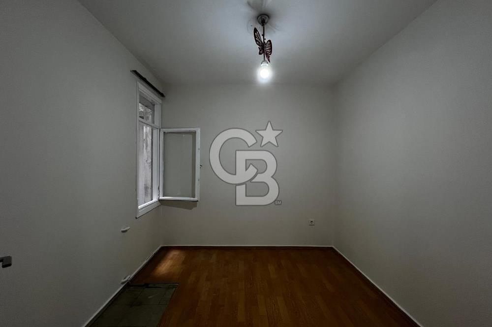 Bayraklı Sahil Fuat Edip Baksı Mahallesinde 2+1 Kiralık Daire 