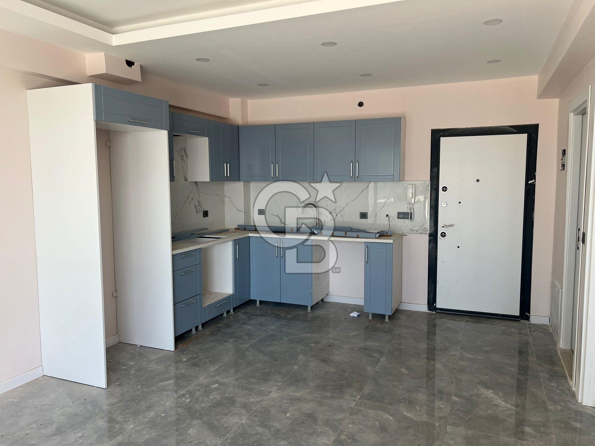 ÇİĞLİ KÜÇÜKÇİĞLİ'DE FERAH 1+1 HAVUZLU SİTE İÇERİSİNDE 50m2 KİRALIK DAİRE