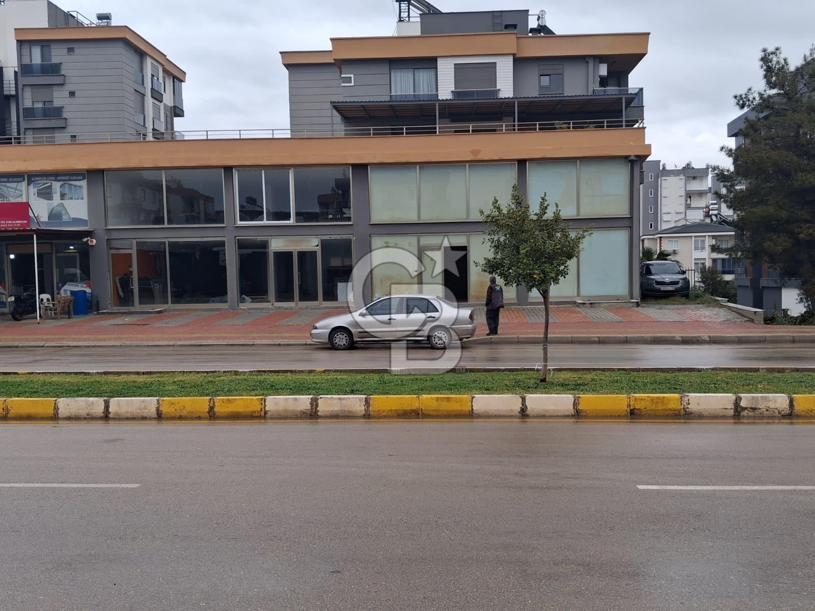 AYDOĞMUŞ'TA MERKEZİ LOKASYONDA KİRALIK 540 M2 KİRALIK DÜKKAN