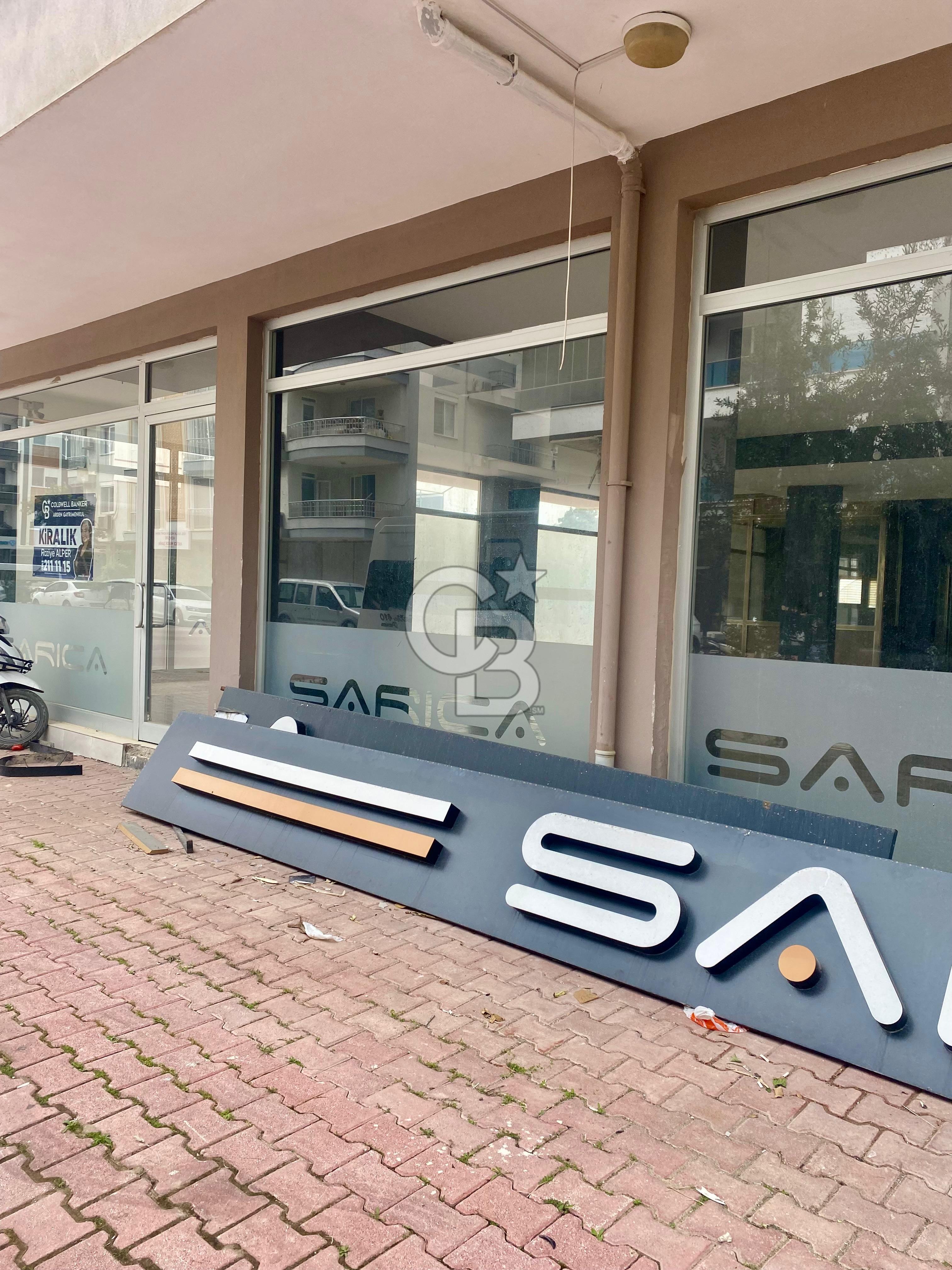 DEMRE ÇARŞI MERKEZDE 400m² KULLANIM ALANINA SAHİP KİRALIK DÜKKAN