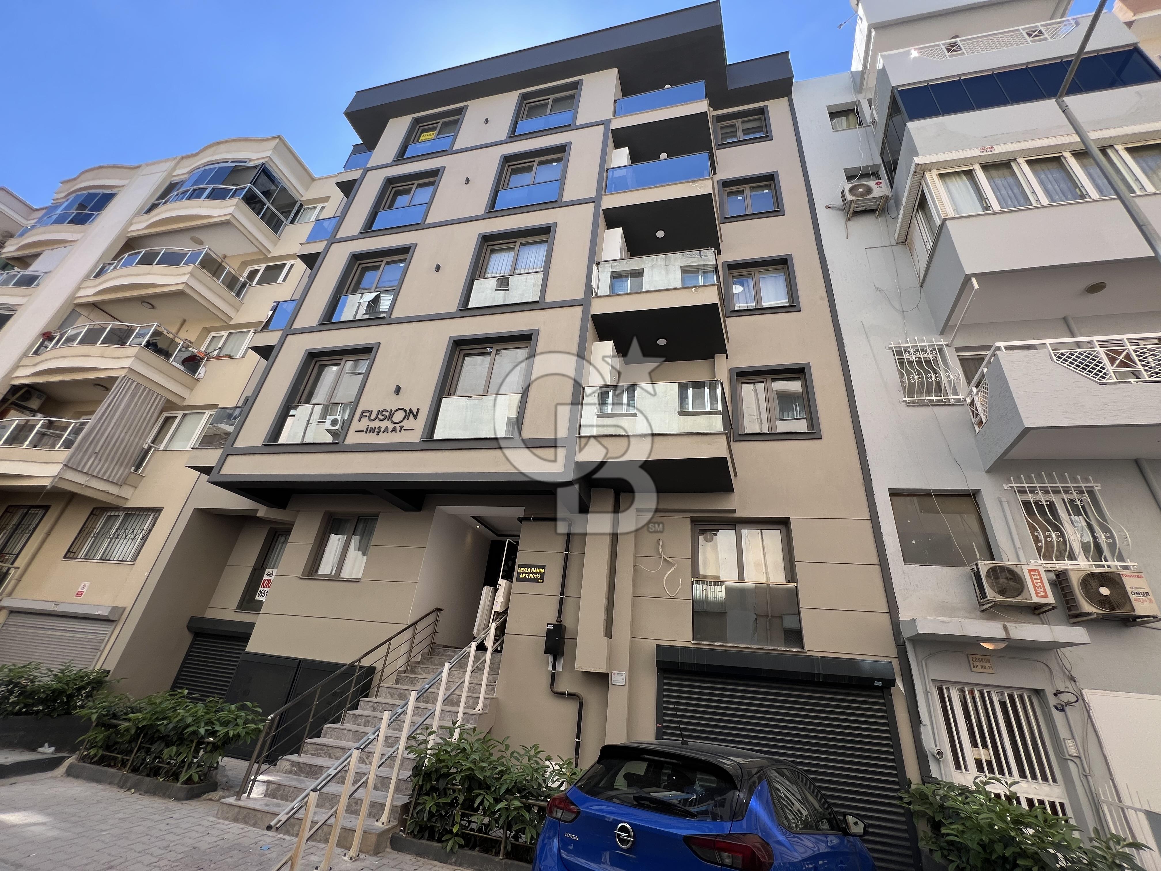 Karşıyaka Dedebaşı Mahallesi Kapalı Mutfak 2+1 Kiralık Daire